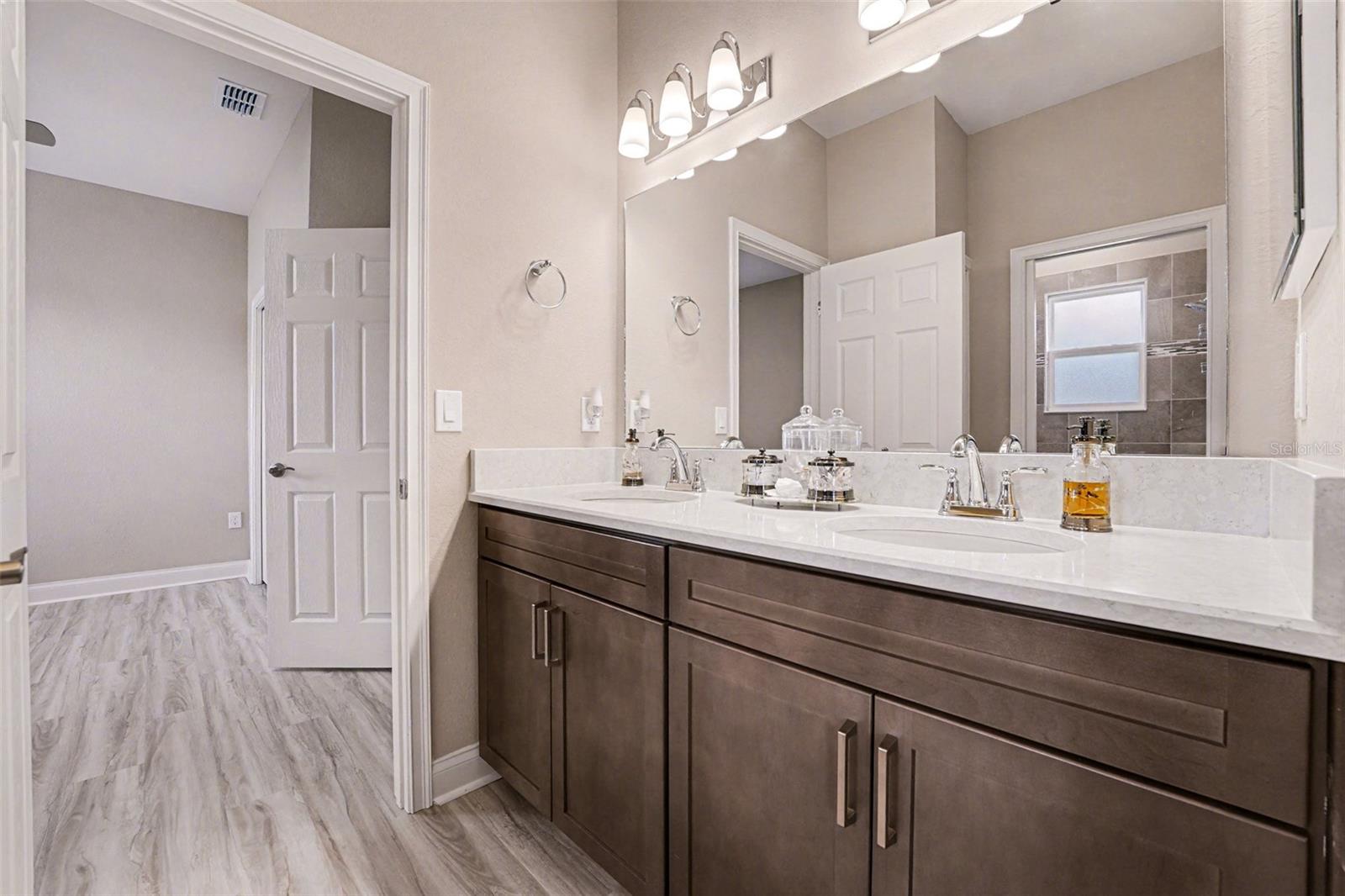 Image 23 of 32 For 1464 Melrose St