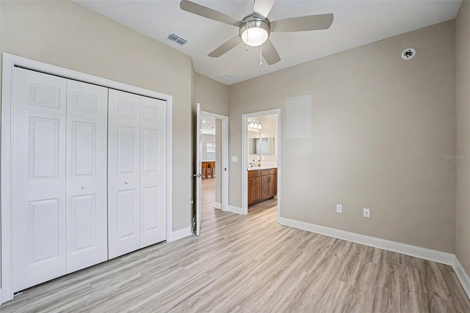 Image 27 of 32 For 1464 Melrose St