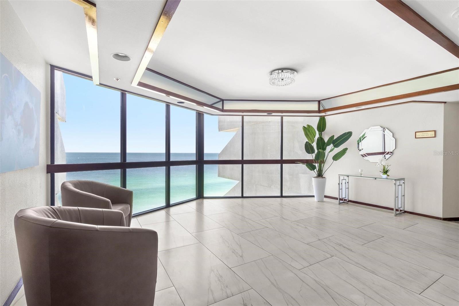 Image 36 of 52 For 1660 Gulf Boulevard 607