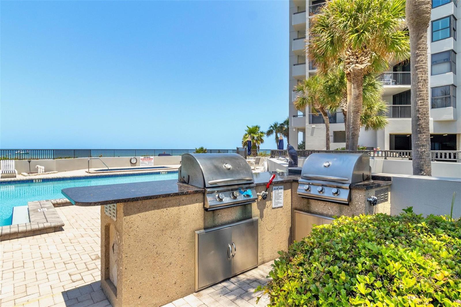 Image 44 of 52 For 1660 Gulf Boulevard 607