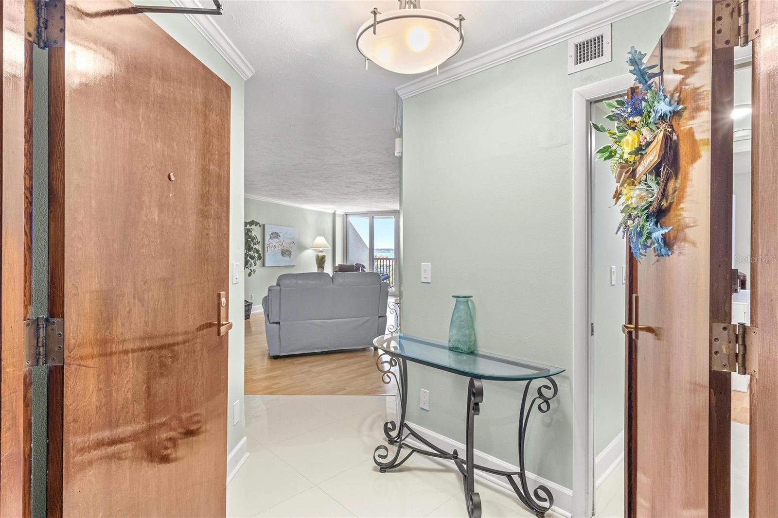 Image 5 of 52 For 1660 Gulf Boulevard 607