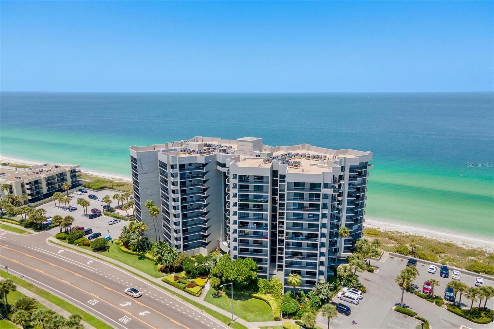 Image 50 of 52 For 1660 Gulf Boulevard 607