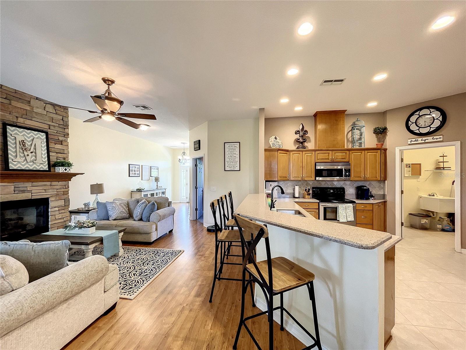 Image 18 of 54 For 2610 Cabot Road