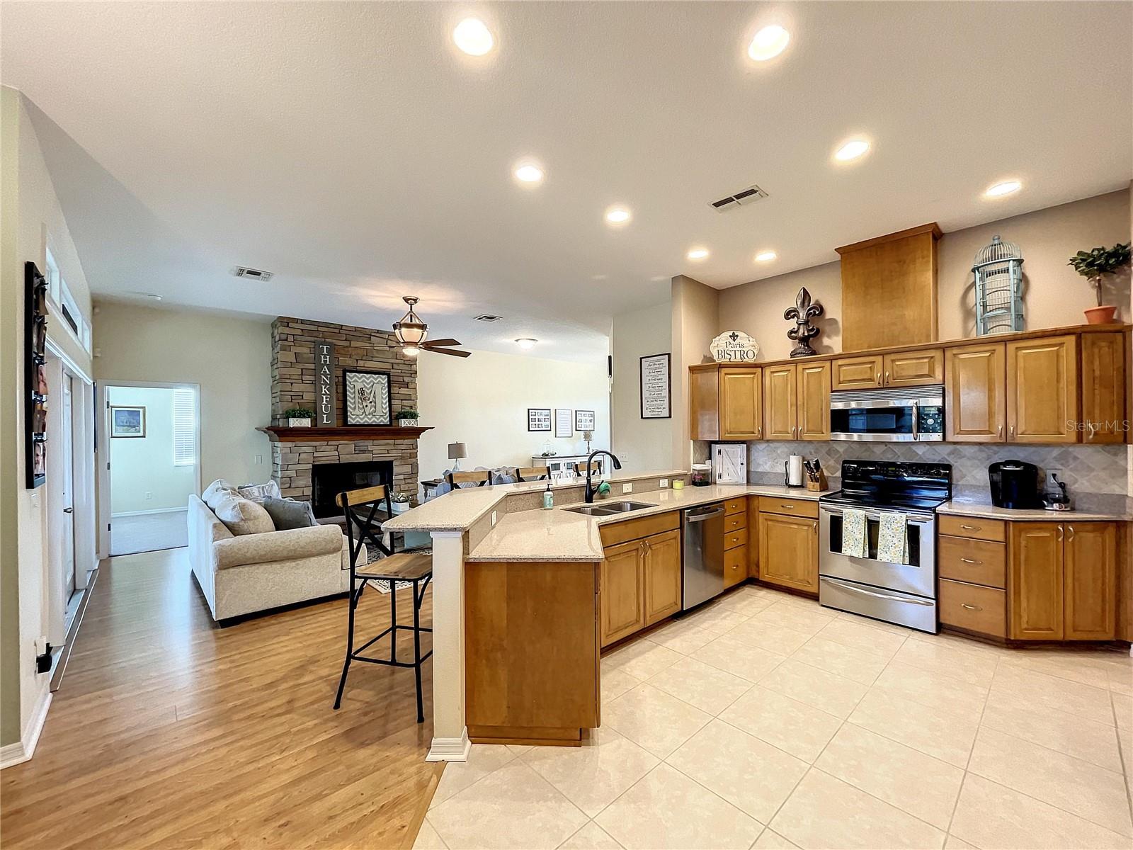 Image 20 of 54 For 2610 Cabot Road