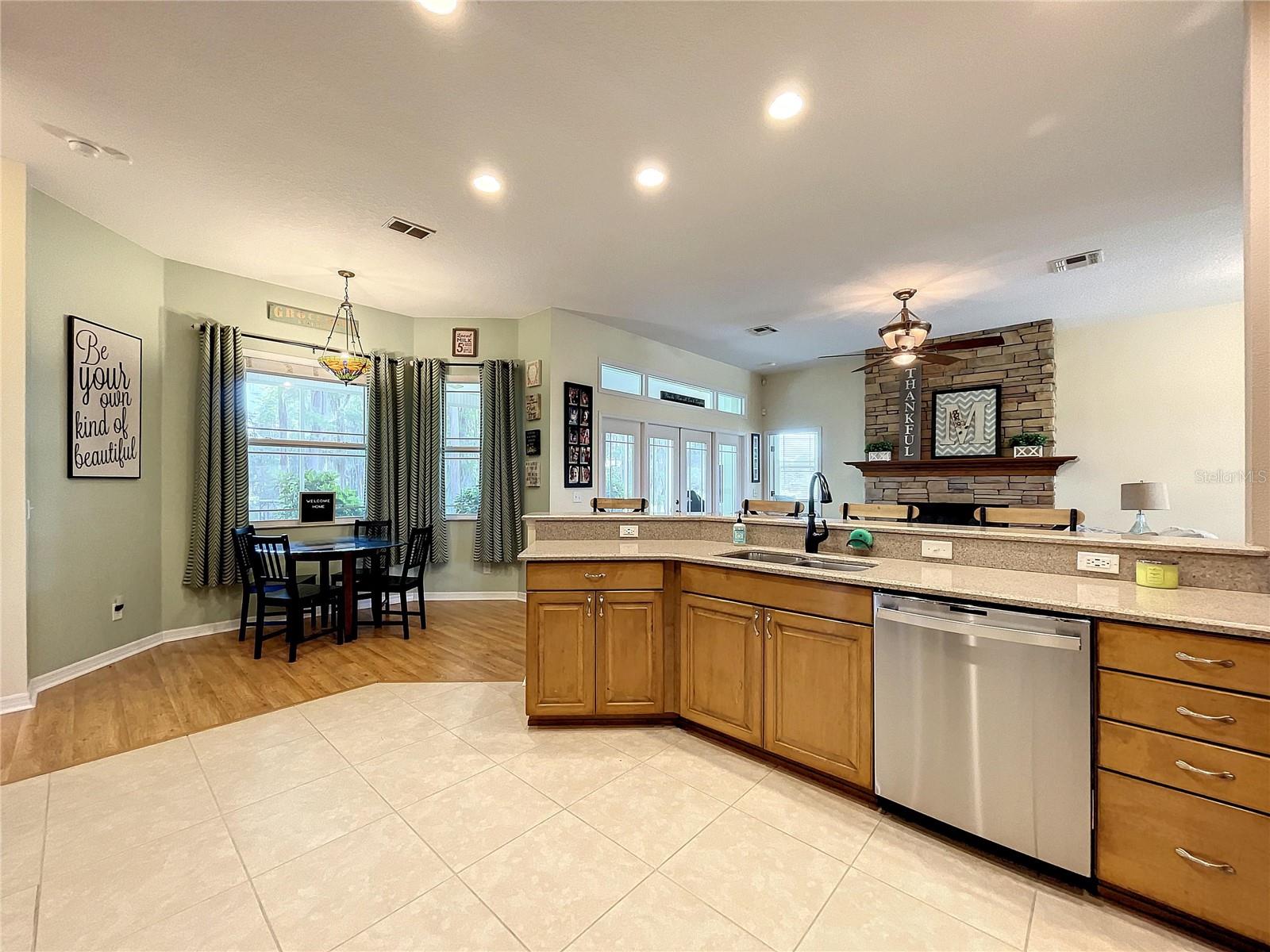 Image 25 of 54 For 2610 Cabot Road