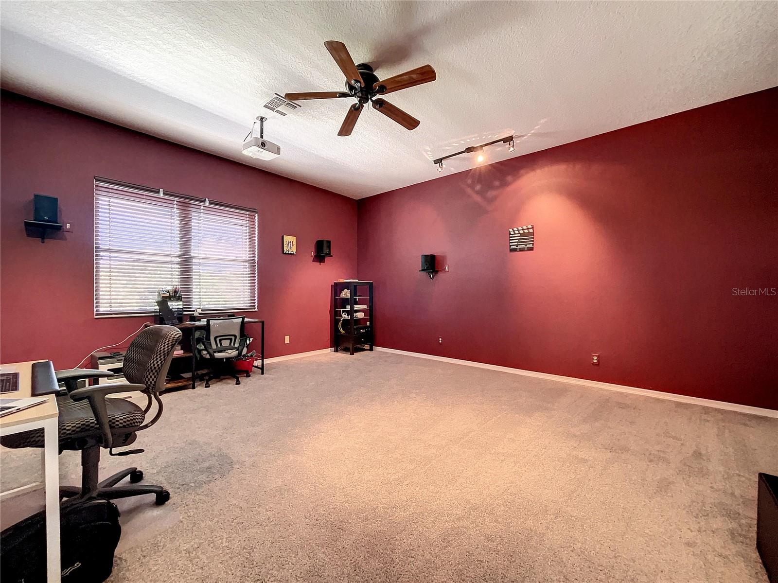 Image 29 of 54 For 2610 Cabot Road