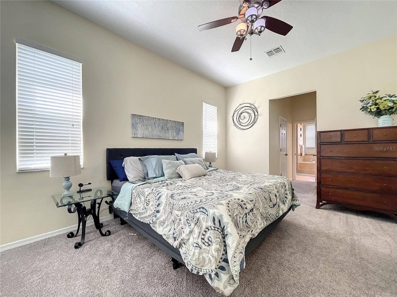 Image 33 of 54 For 2610 Cabot Road