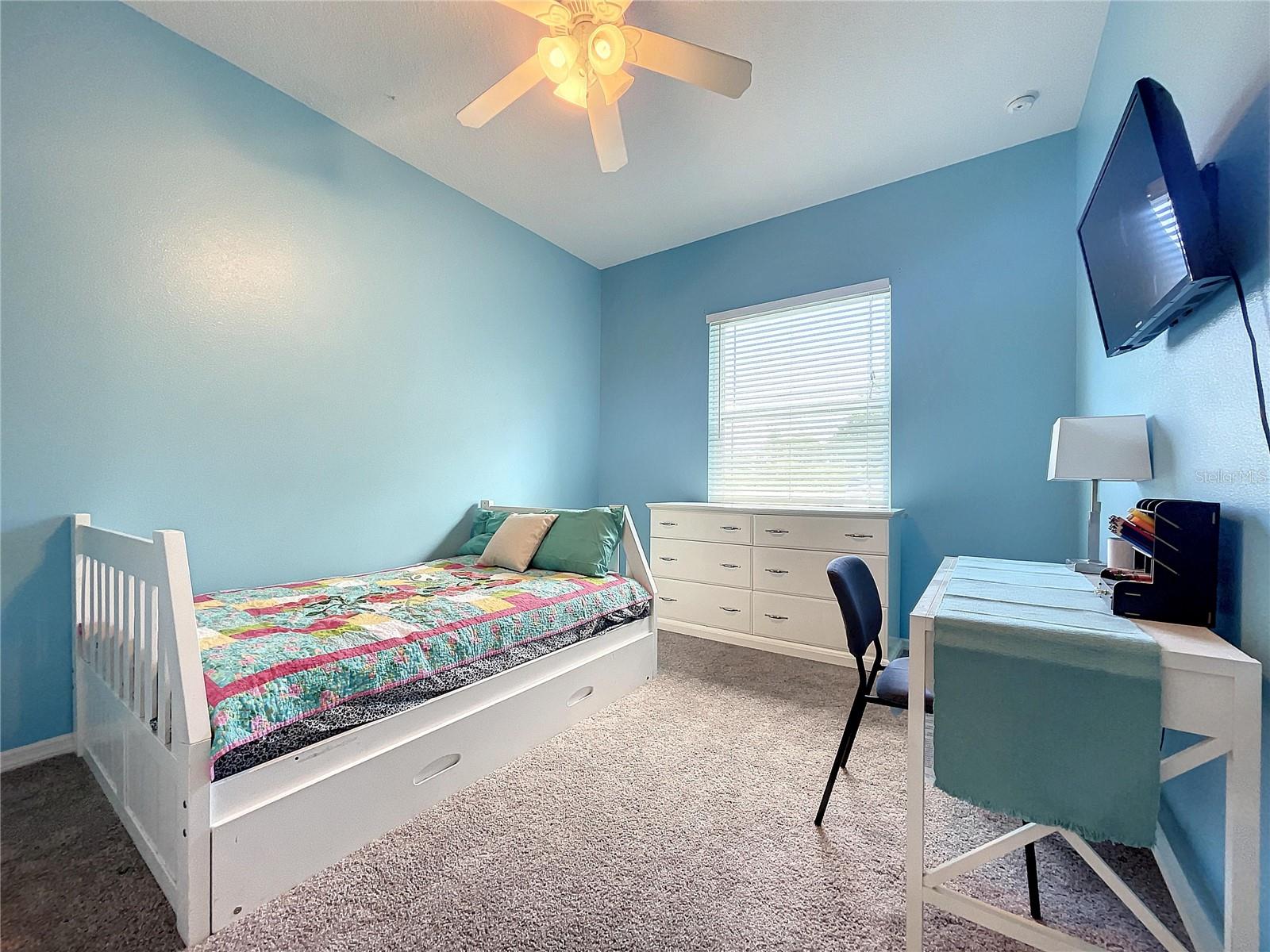 Image 43 of 54 For 2610 Cabot Road