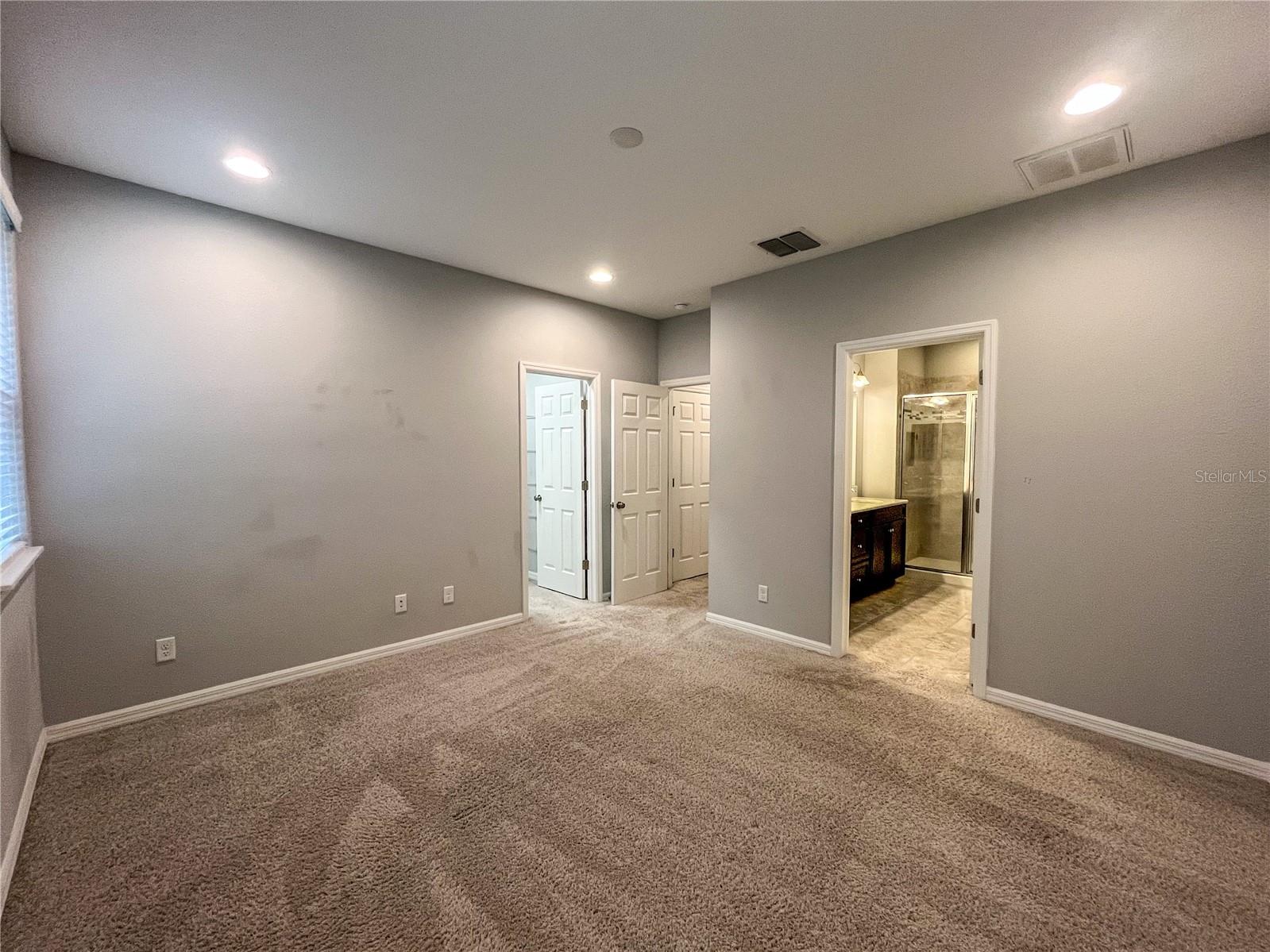 Image 10 of 16 For 26391 Limestone Springs Way