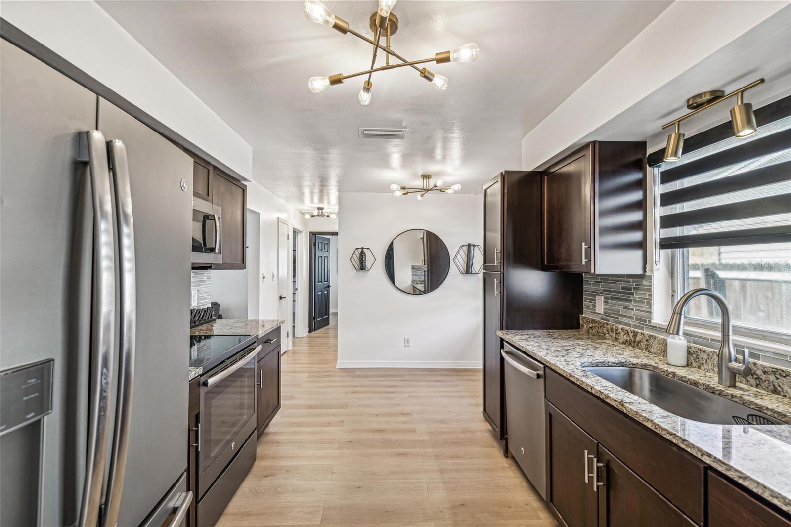 Image 8 of 21 For 2000 57th Street N