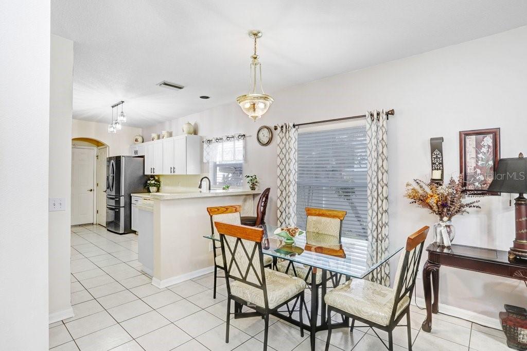 Image 19 of 43 For 8638 Hawbuck Street