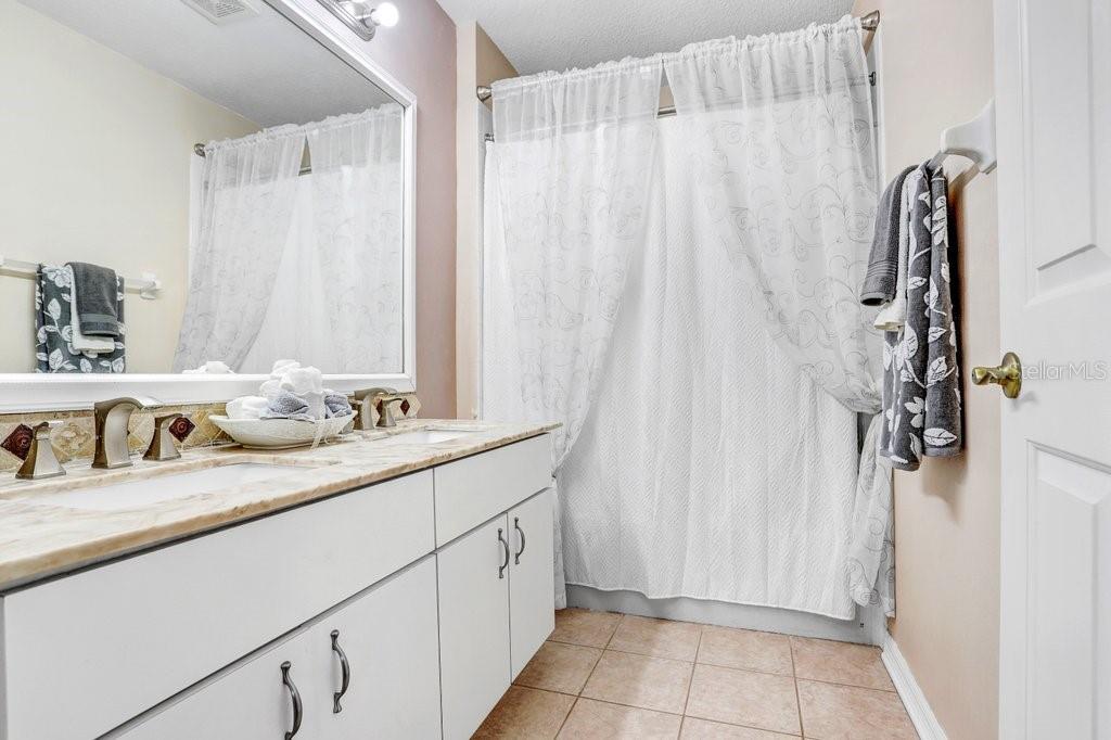 Image 26 of 43 For 8638 Hawbuck Street