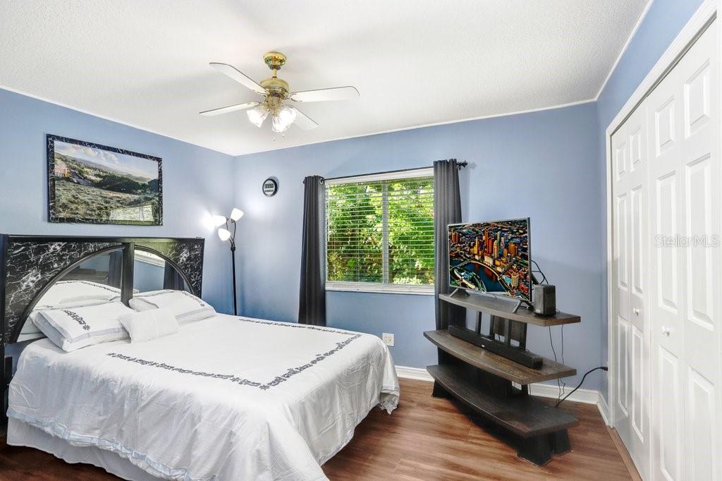 Image 29 of 43 For 8638 Hawbuck Street