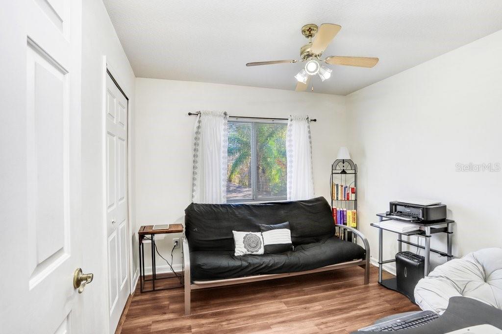 Image 31 of 43 For 8638 Hawbuck Street