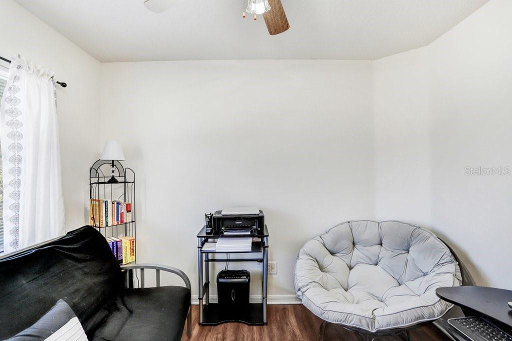 Image 32 of 43 For 8638 Hawbuck Street