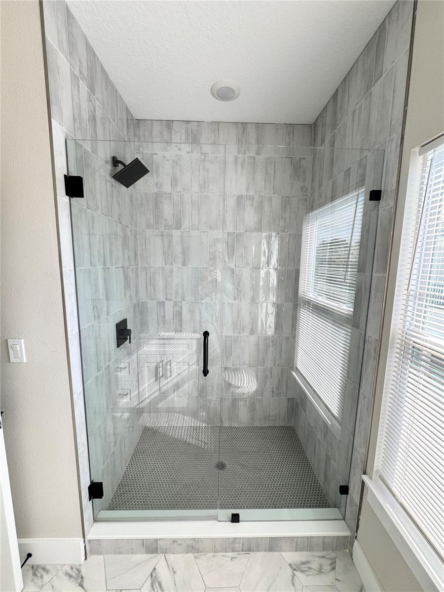 Image 9 of 15 For 2738 16th Avenue N