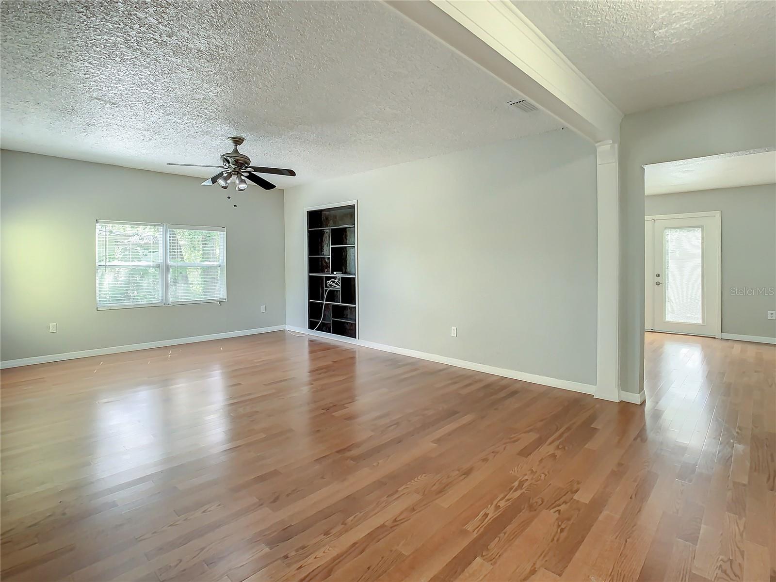 Image 11 of 77 For 3003 Desoto Way S