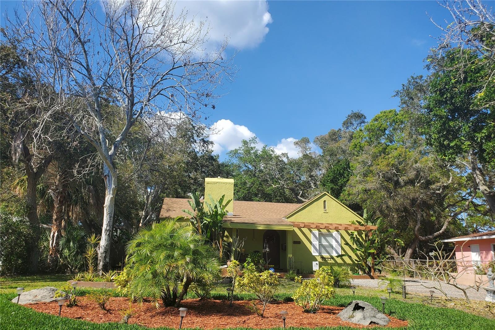 Image 58 of 77 For 3003 Desoto Way S