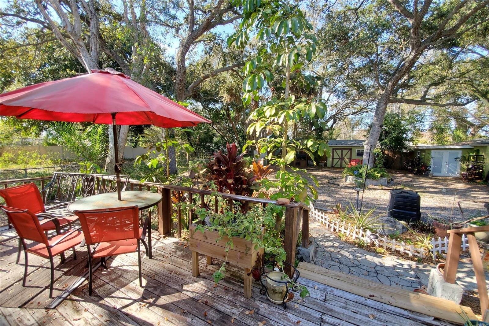 Image 63 of 77 For 3003 Desoto Way S