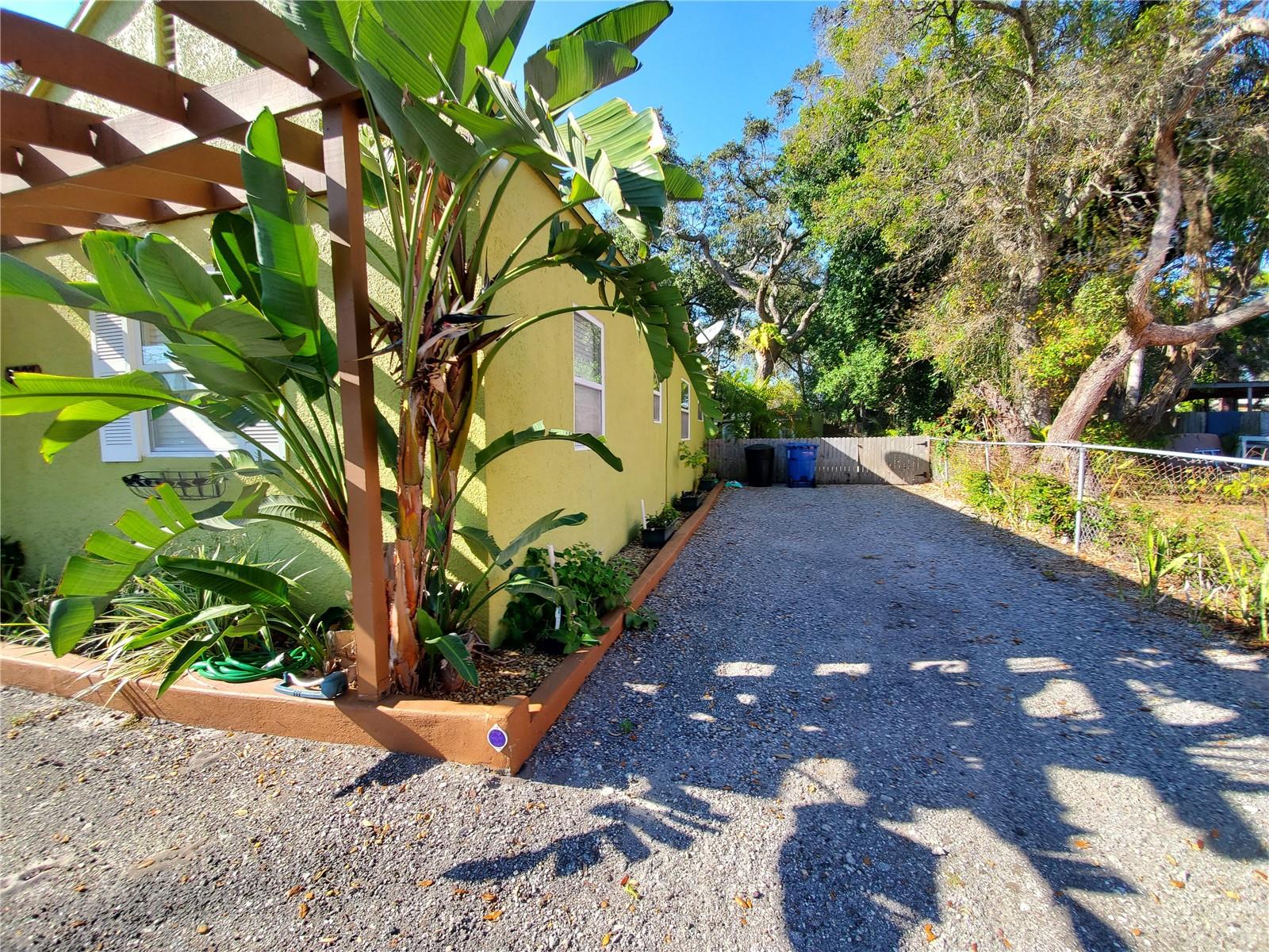 Image 73 of 77 For 3003 Desoto Way S