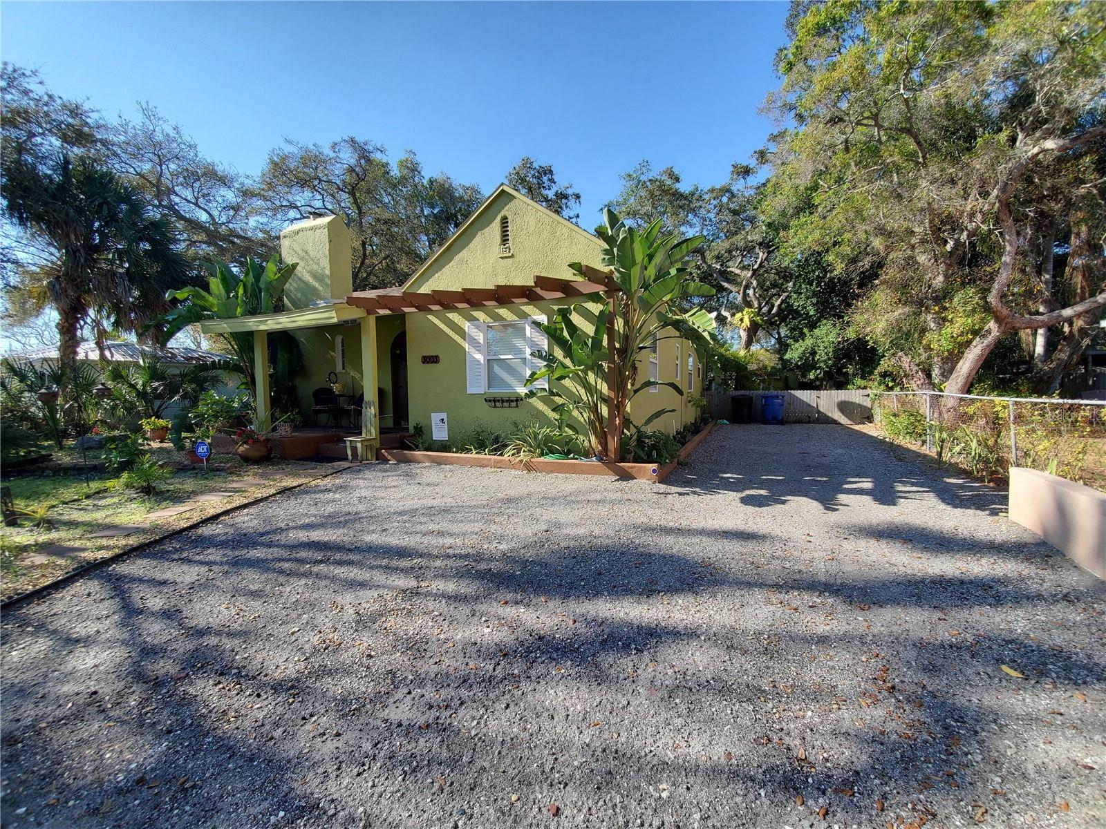 Image 74 of 77 For 3003 Desoto Way S