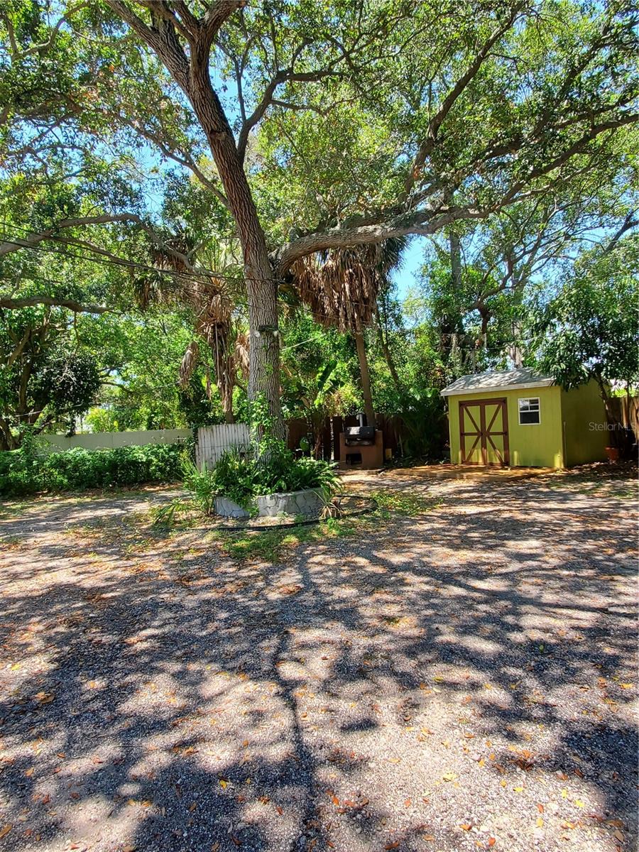 Image 77 of 77 For 3003 Desoto Way S