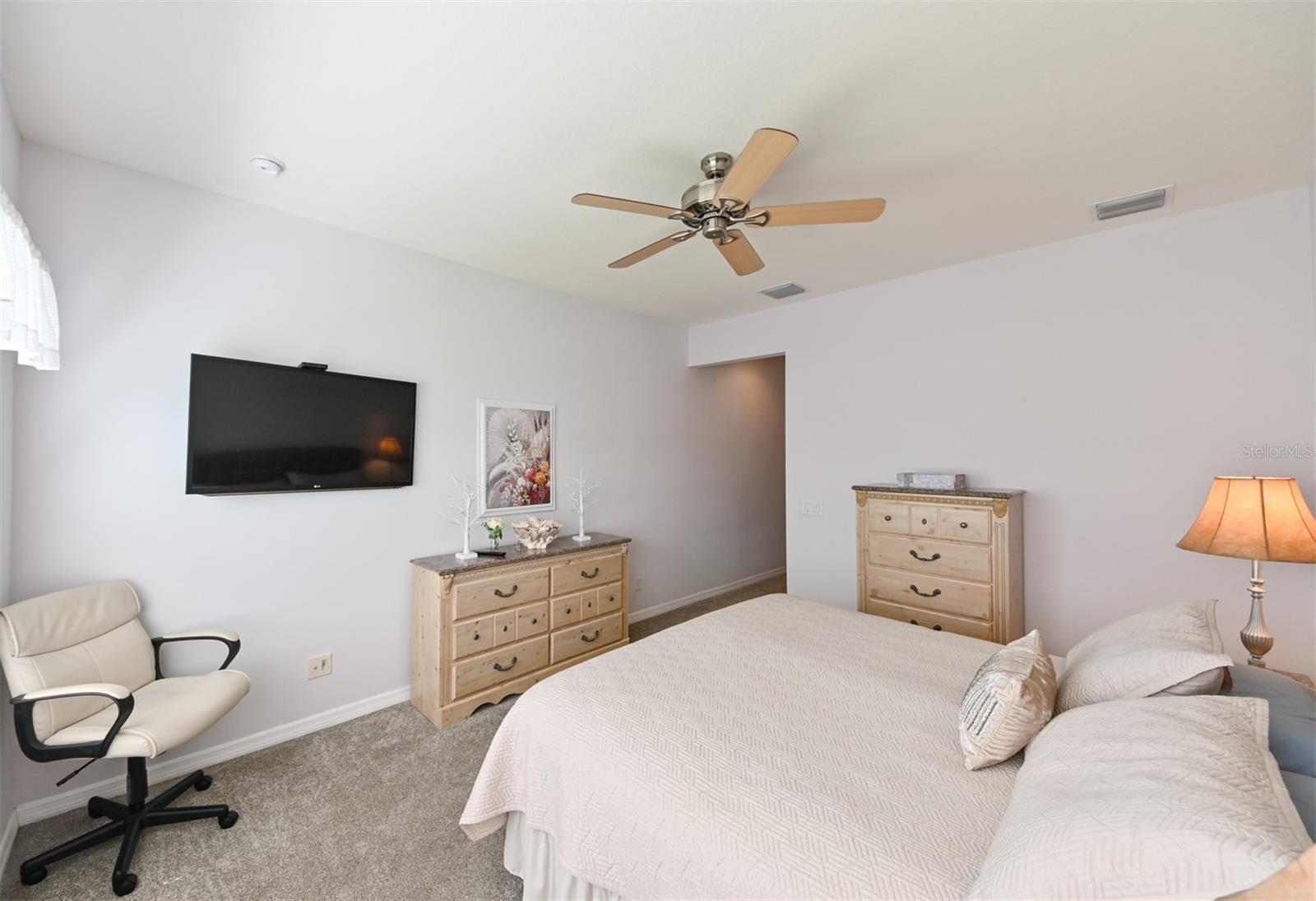 Image 18 of 75 For 4158 Overture Circle 4158