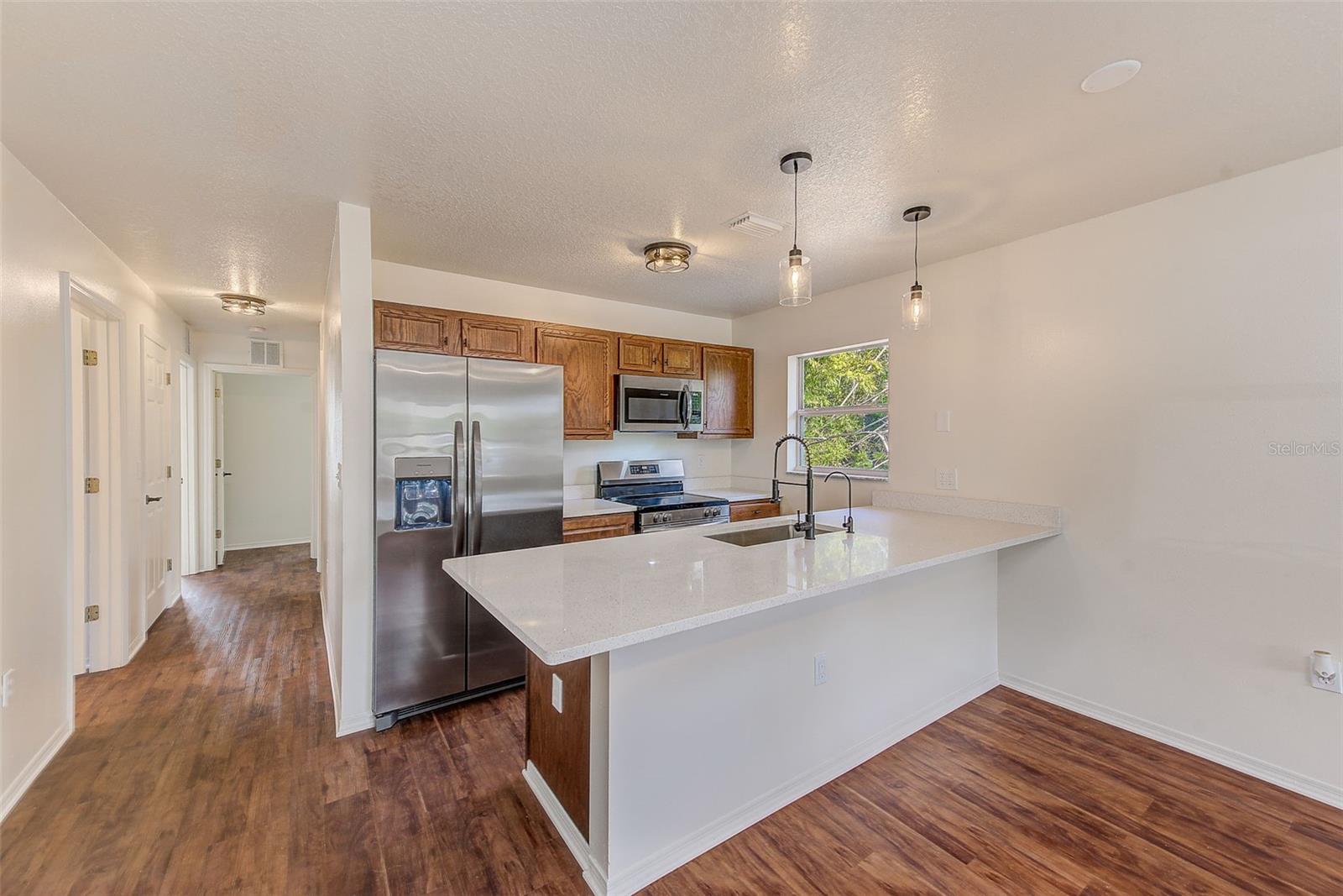 Image 5 of 21 For 14339 Manatee Road