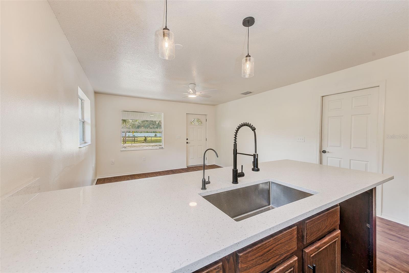 Image 8 of 21 For 14339 Manatee Road