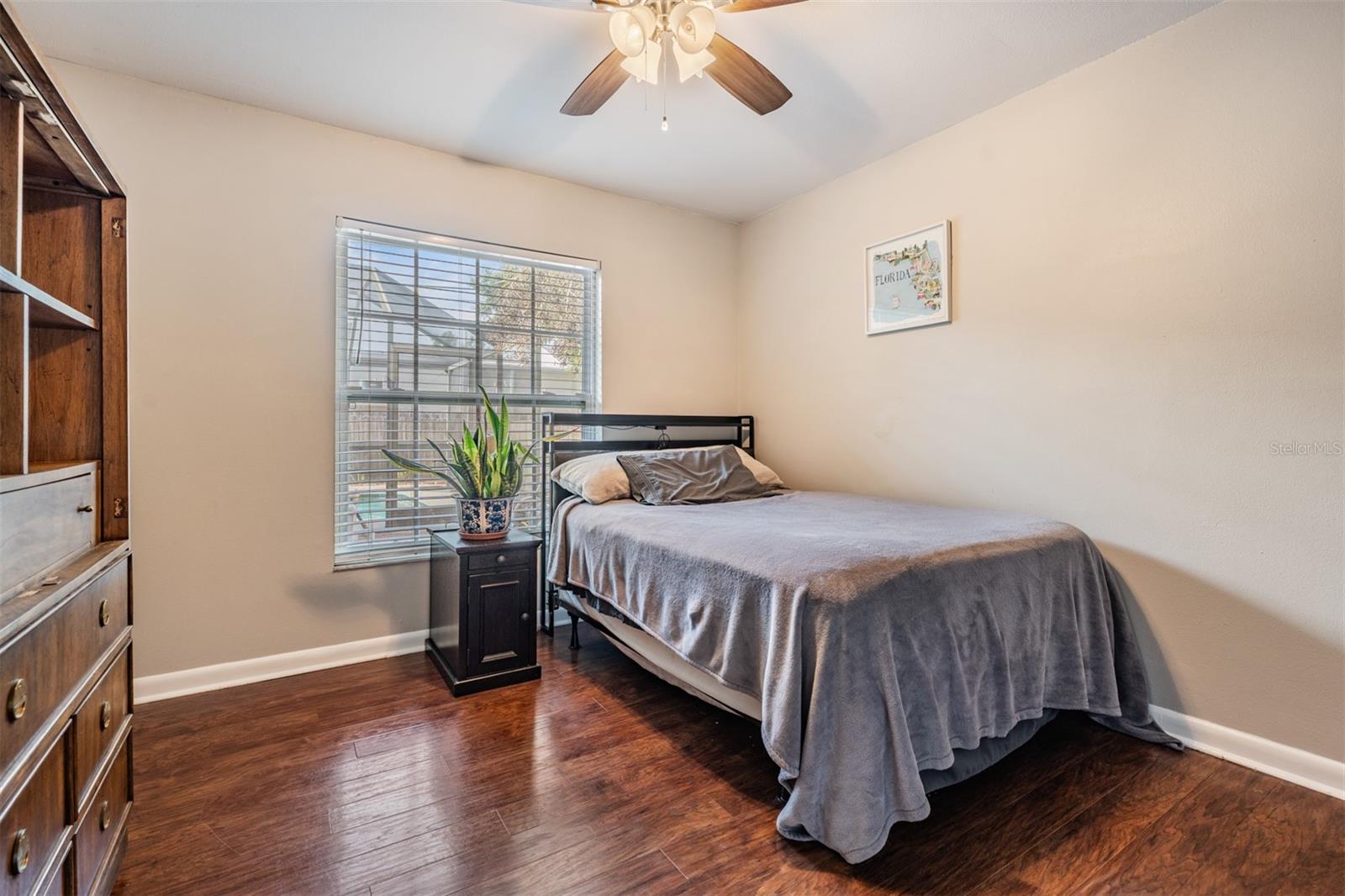 Listing photo id 22 for 3359 Carriage Drive