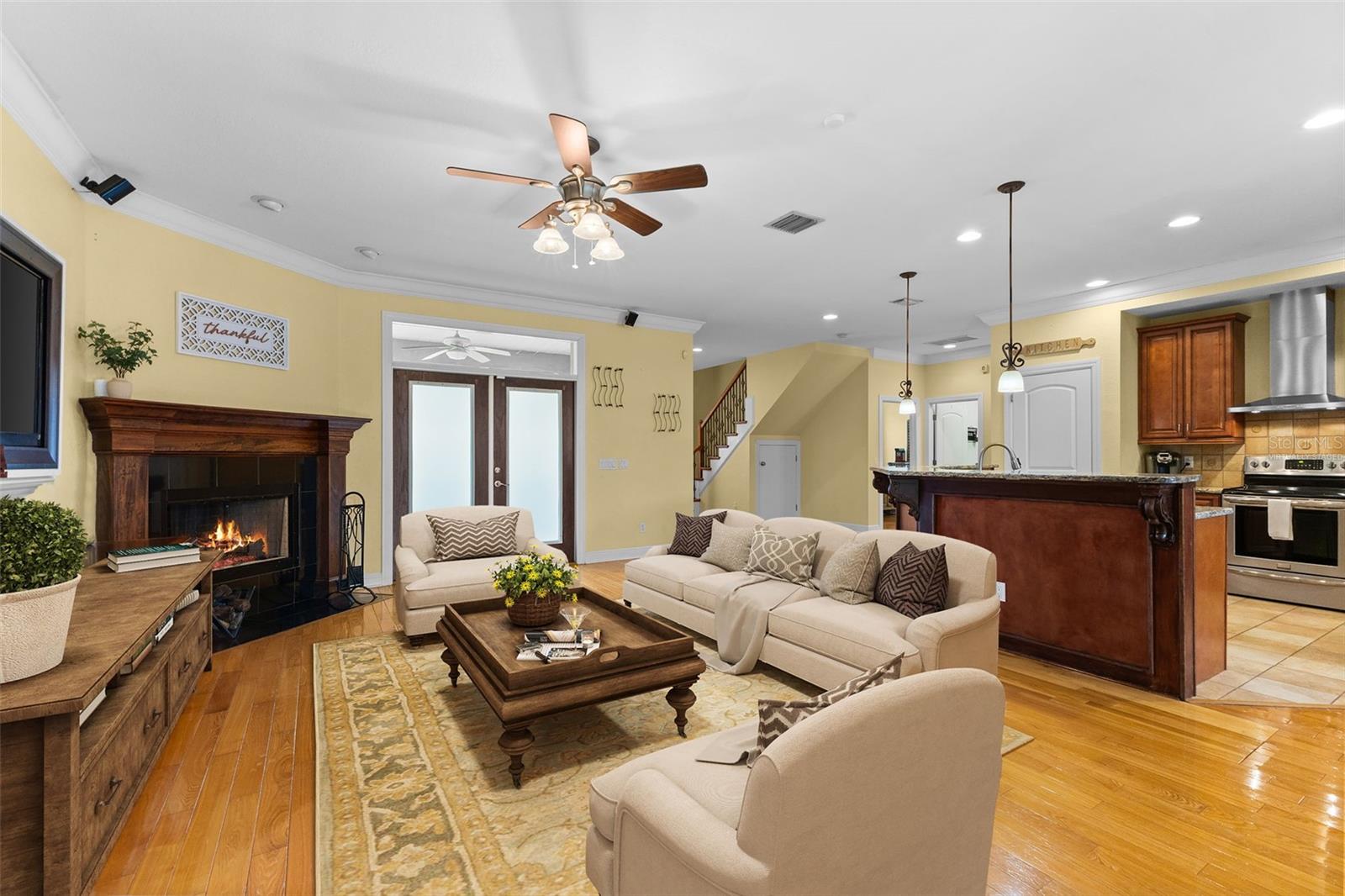 Listing photo id 12 for 1103 Colson Road