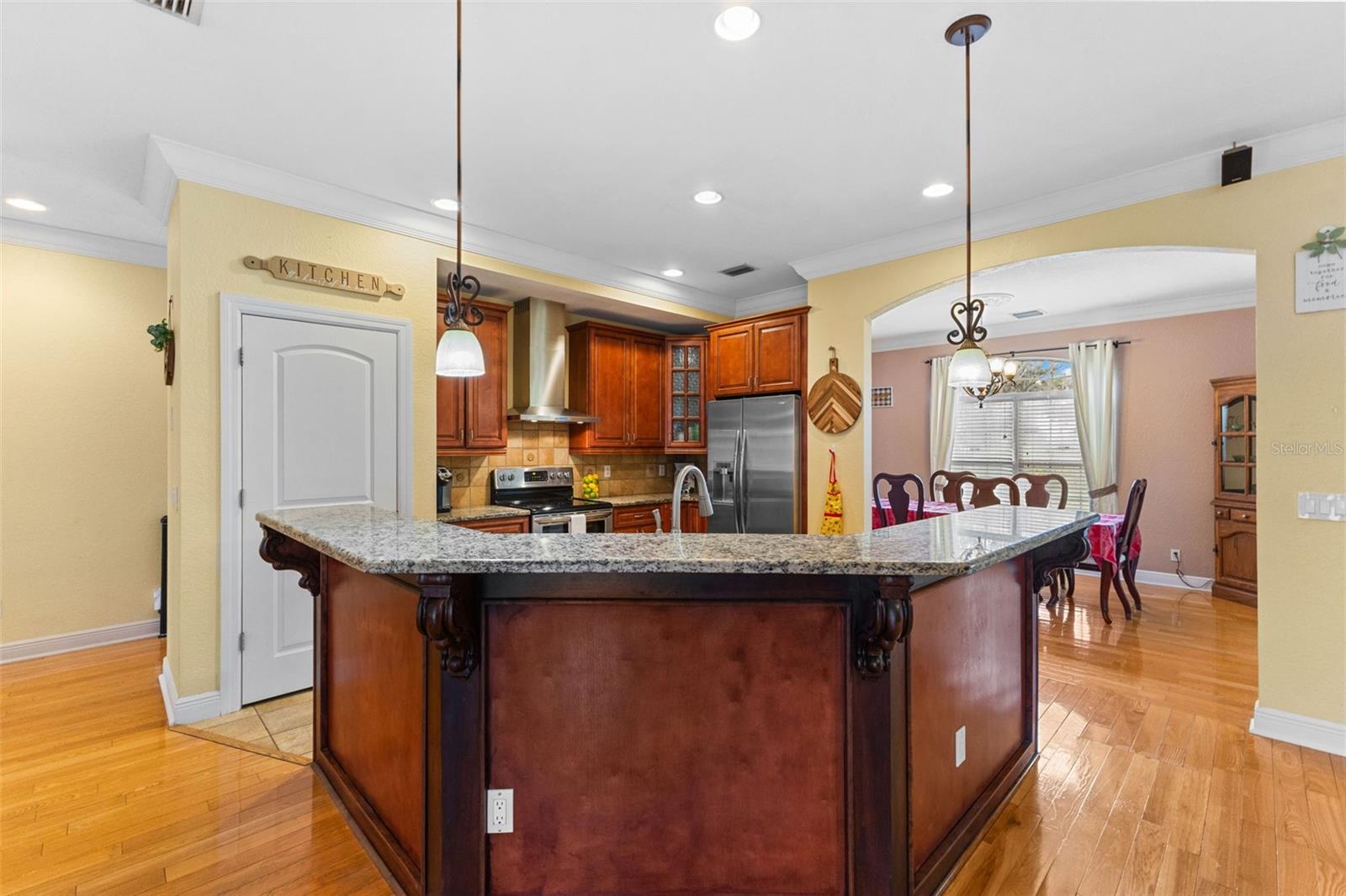 Listing photo id 19 for 1103 Colson Road