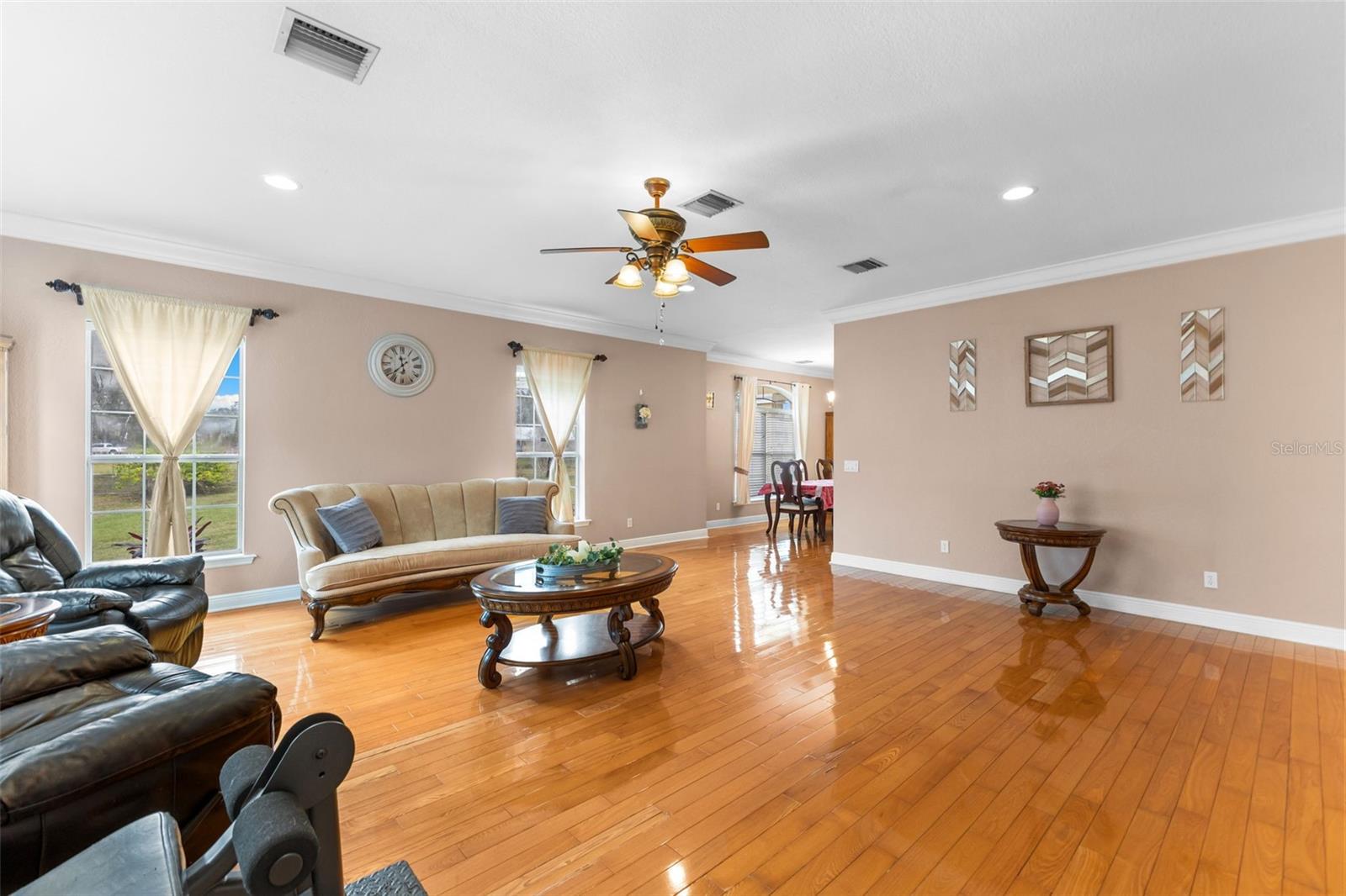 Listing photo id 24 for 1103 Colson Road