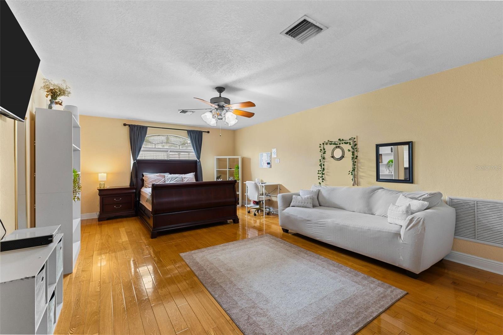 Listing photo id 34 for 1103 Colson Road