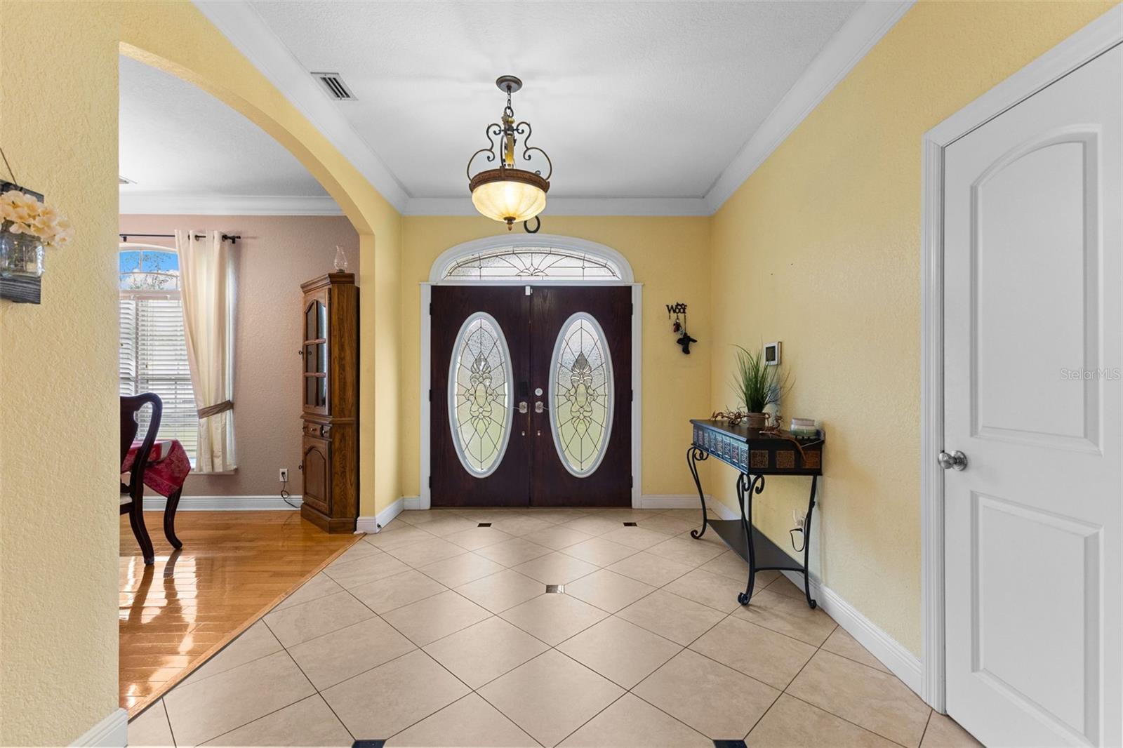 Listing photo id 5 for 1103 Colson Road