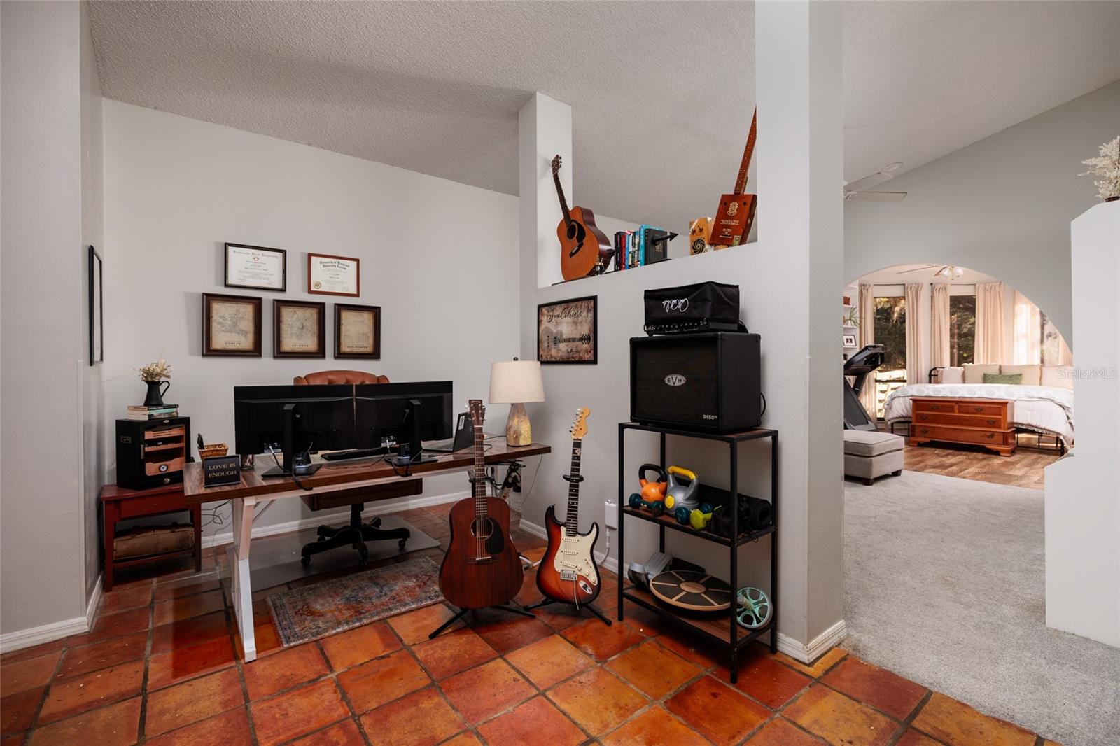 Listing photo id 19 for 8694 San Ramon Court