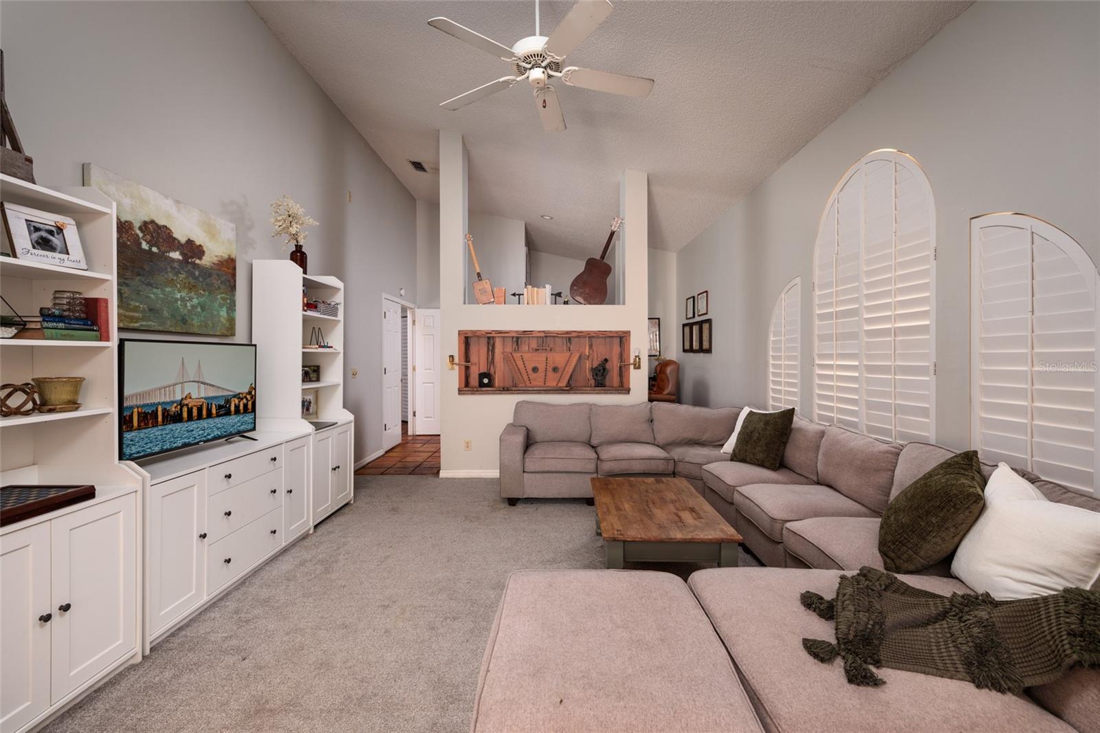 Listing photo id 23 for 8694 San Ramon Court