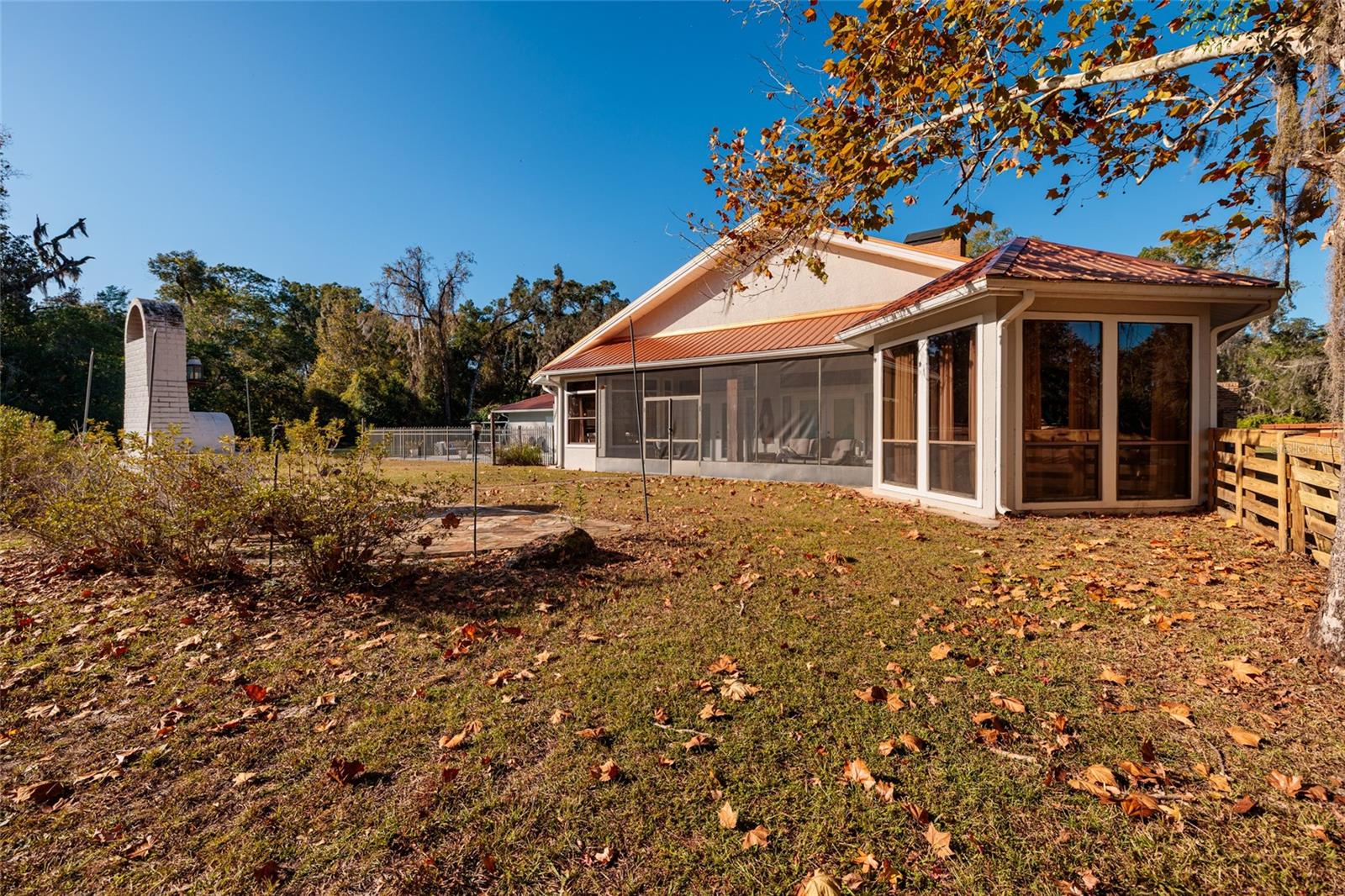 Listing photo id 29 for 8694 San Ramon Court