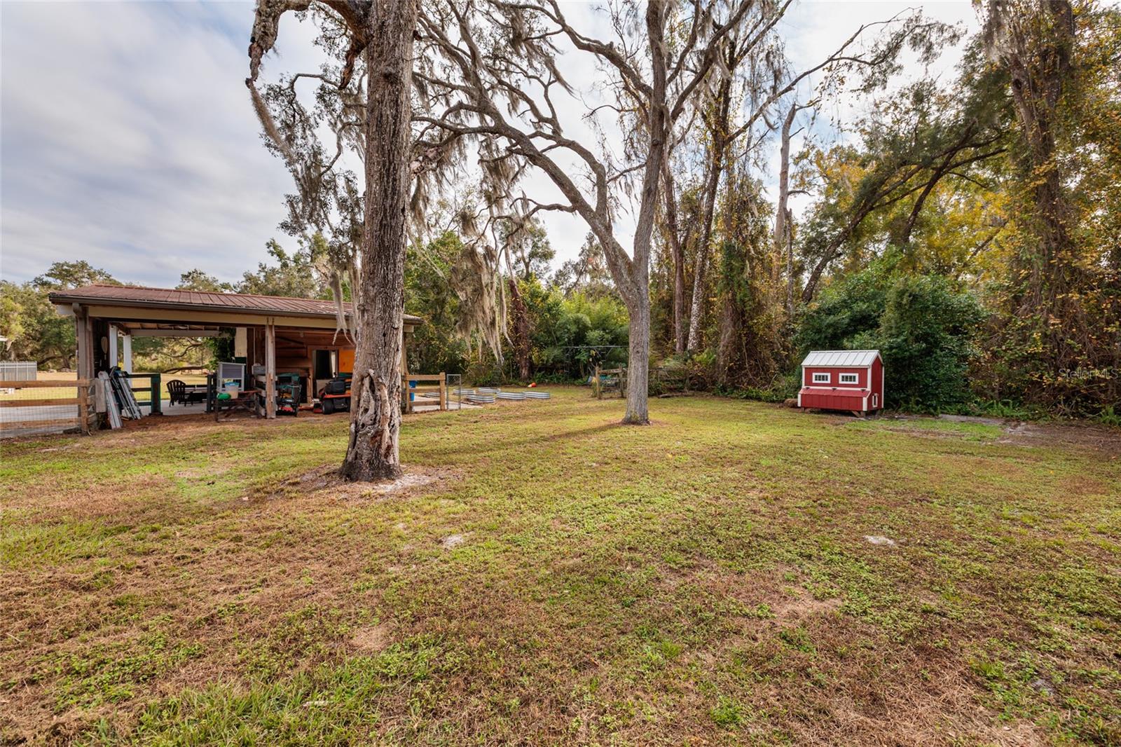 Listing photo id 33 for 8694 San Ramon Court