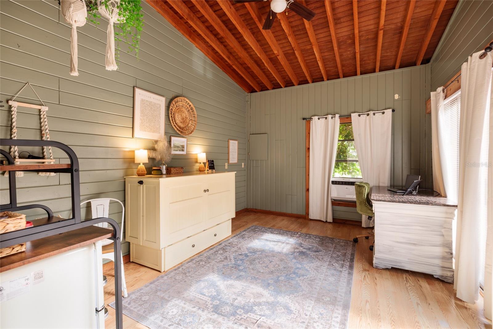 Listing photo id 36 for 8694 San Ramon Court