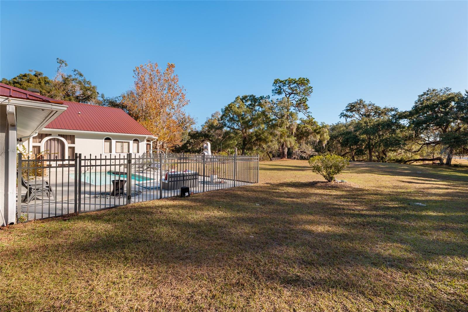 Listing photo id 40 for 8694 San Ramon Court