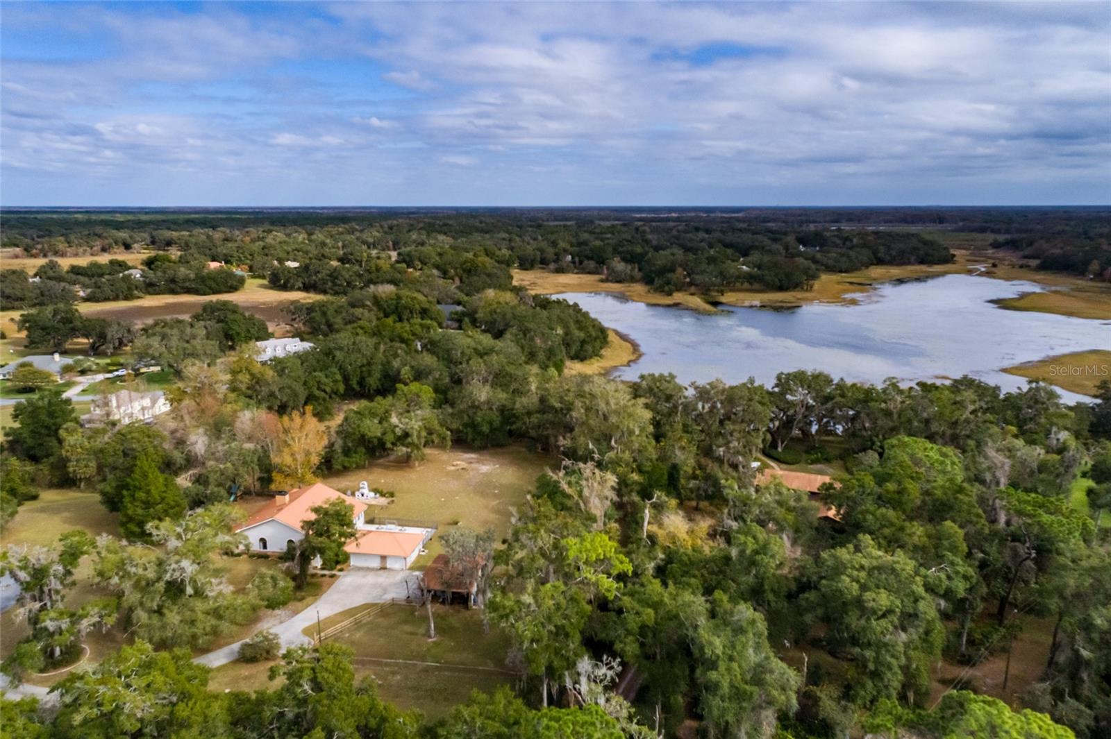 Listing photo id 41 for 8694 San Ramon Court