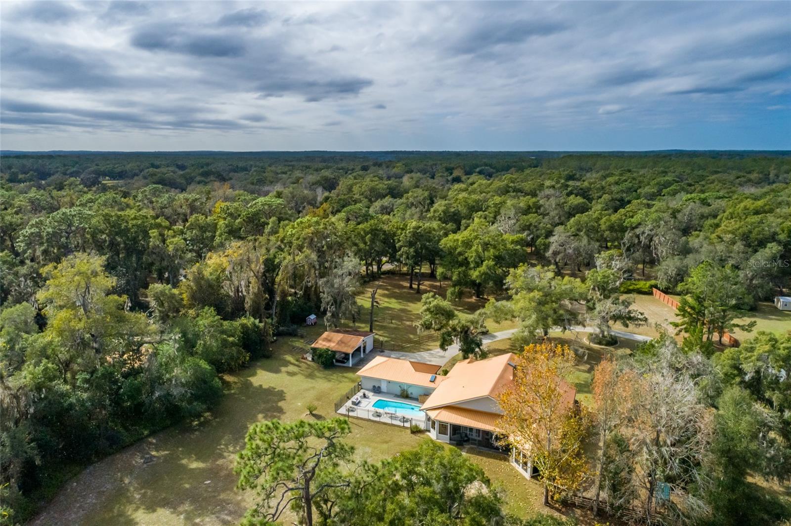 Listing photo id 52 for 8694 San Ramon Court