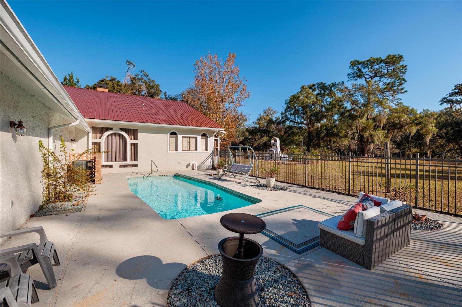 Listing photo id 58 for 8694 San Ramon Court