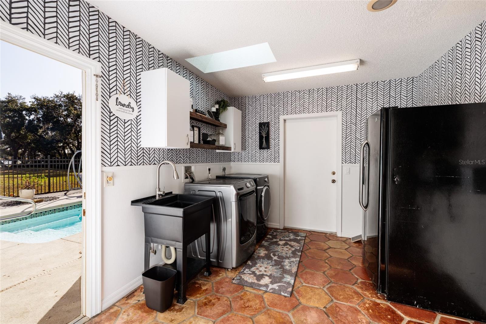 Listing photo id 62 for 8694 San Ramon Court