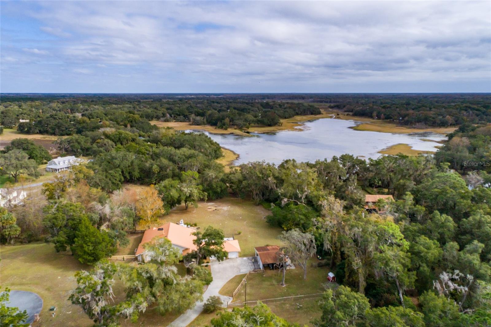 Listing photo id 67 for 8694 San Ramon Court