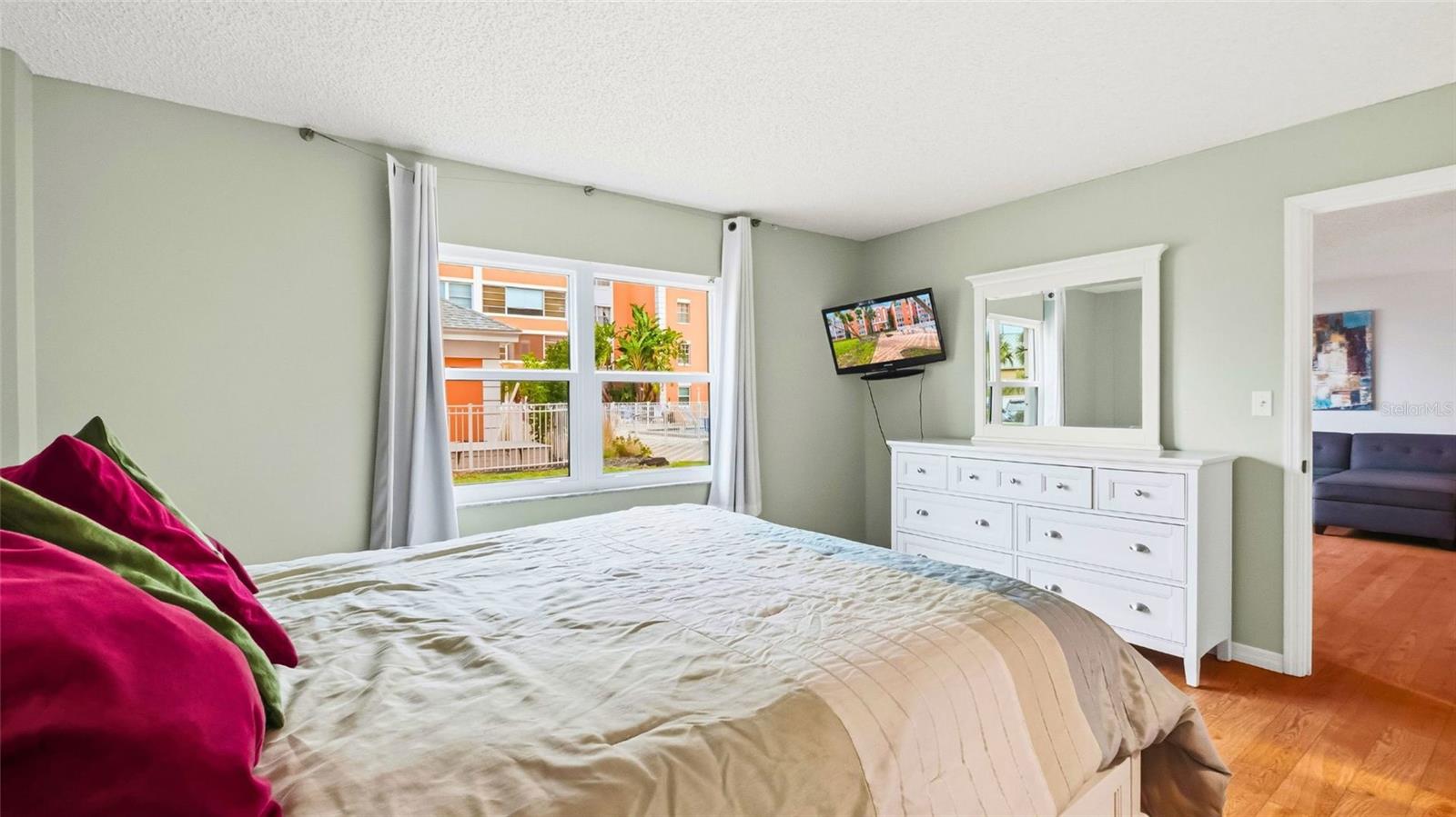 Image 15 of 22 For 6960 20th Ave N  109