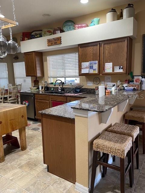 Listing photo id 10 for 2834 Pankaw Lane