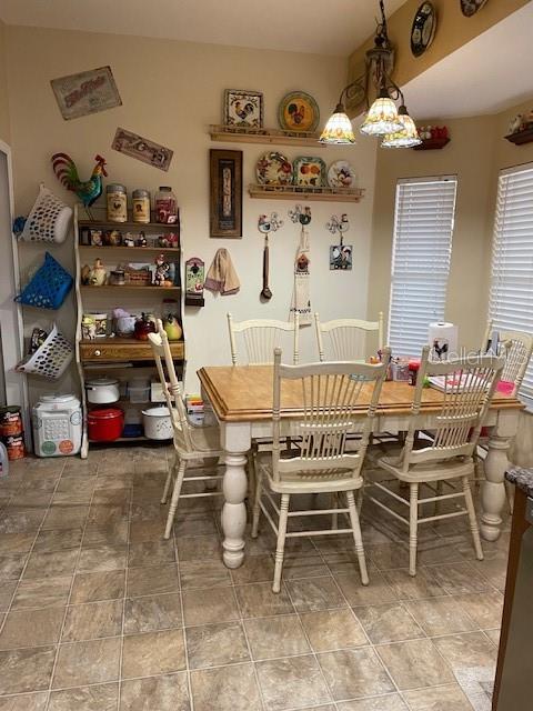 Listing photo id 12 for 2834 Pankaw Lane