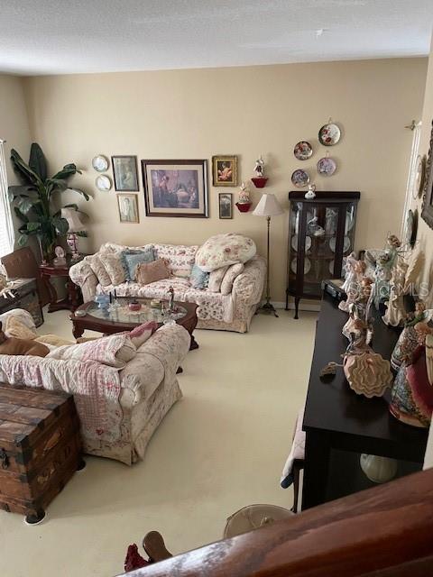 Listing photo id 6 for 2834 Pankaw Lane